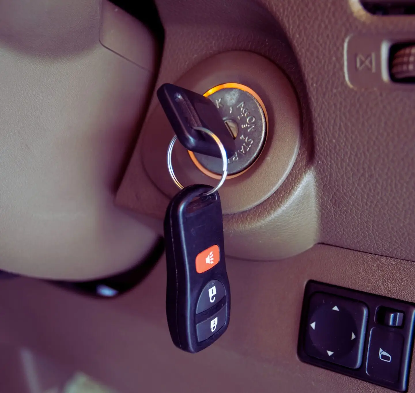 How a Car Locksmith Can Help with Broken Key Extractions